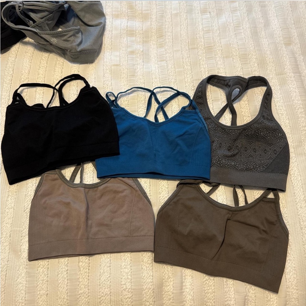 Nux sports bra bundle size small